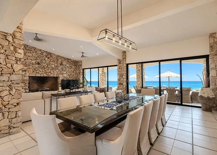 Oceanfront - Heated Pool, Fire Pit & Villa *