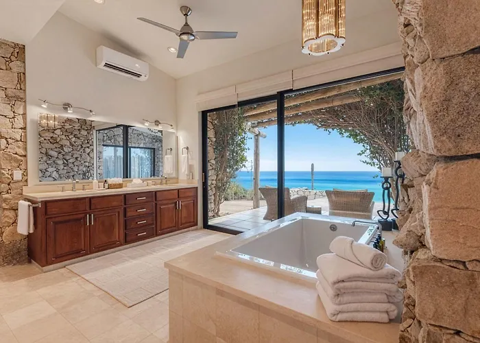 Oceanfront - Heated Pool, Fire Pit & *