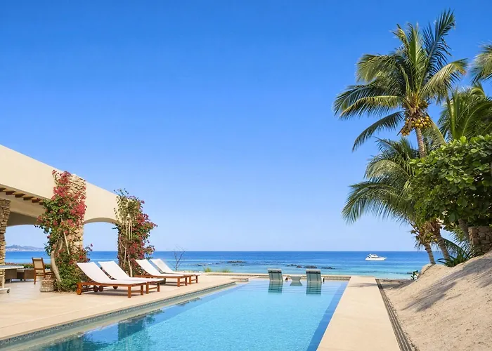 Oceanfront - Heated Pool, Fire Pit & Villa